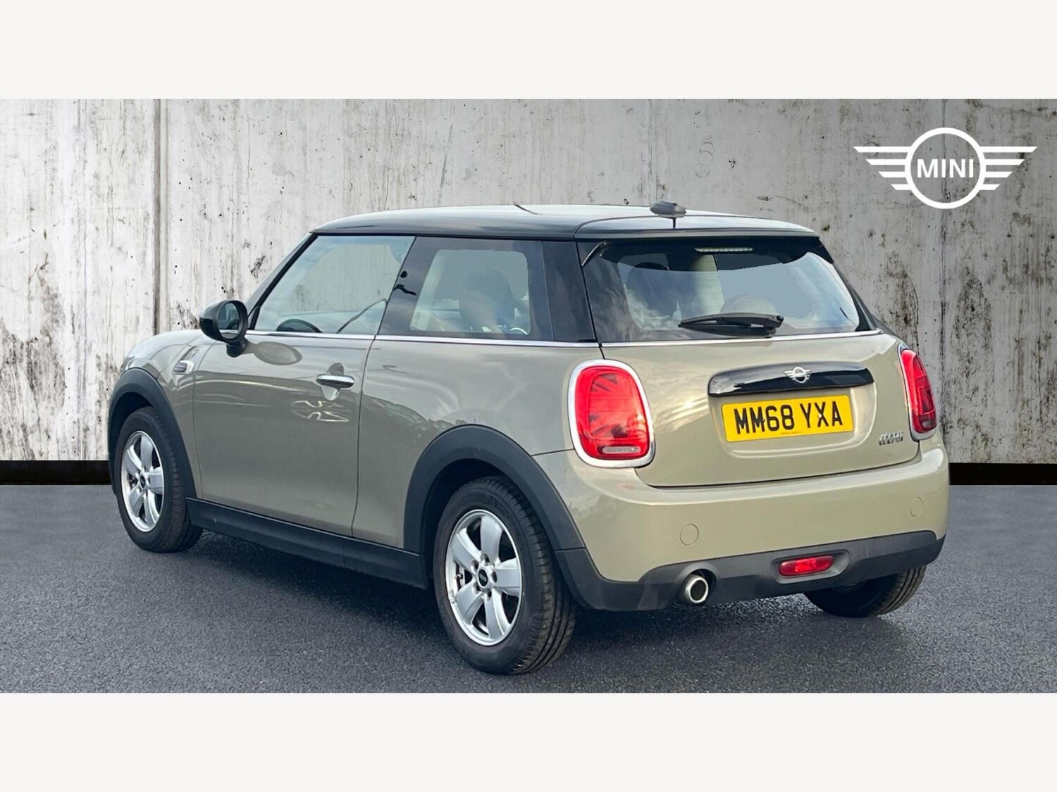 Used MINI Hatch 2019 for sale - 77203445: Photo 2