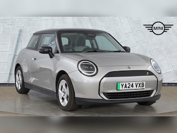 Used MINI Cooper 2024 for sale - 76802265: Photo