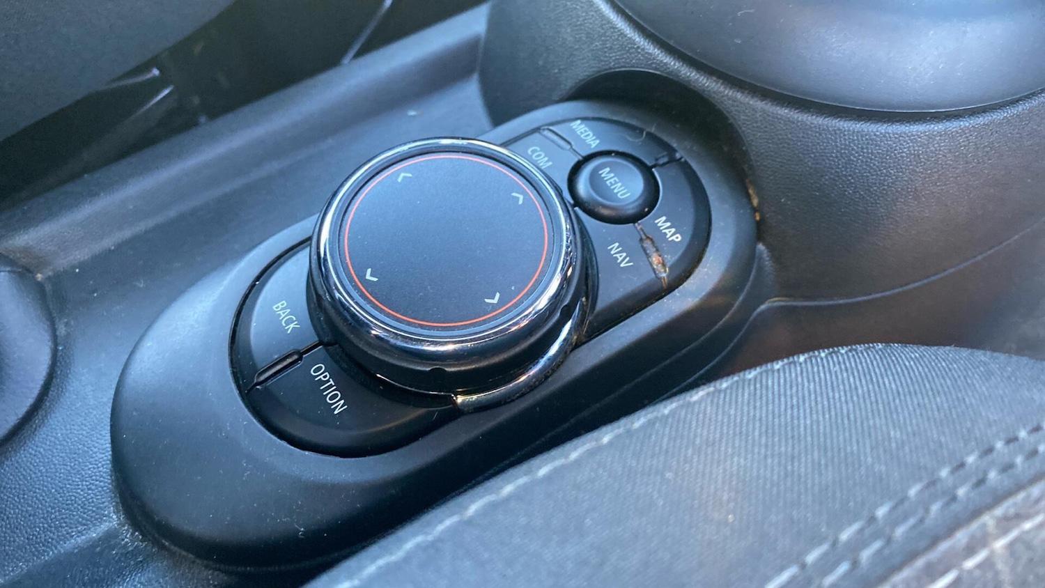 Used MINI Convertible 2018 for sale - 76839924: Photo 19