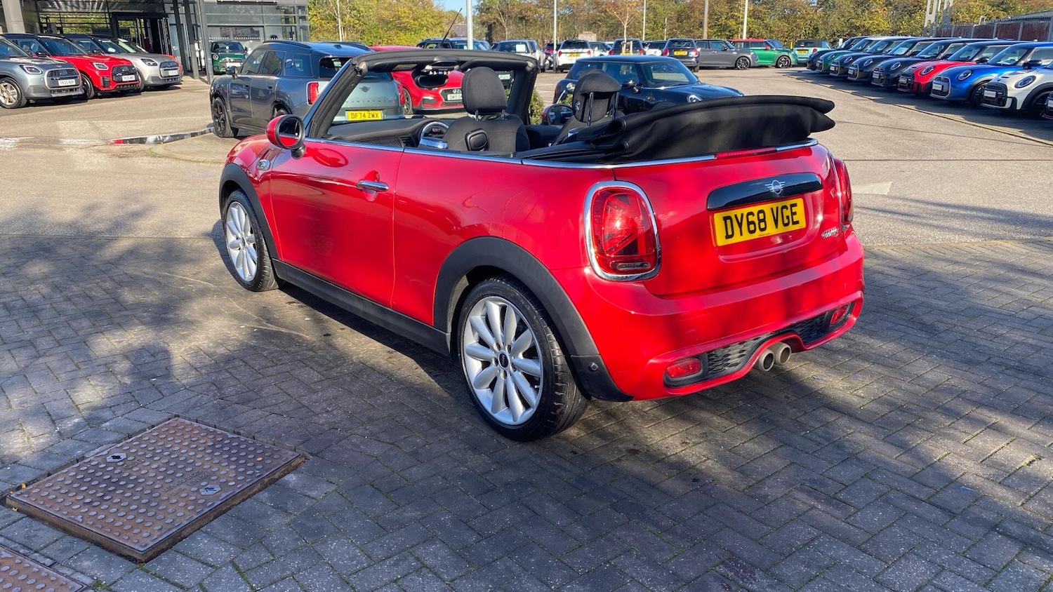 Used MINI Convertible 2018 for sale - 76839924: Photo 51