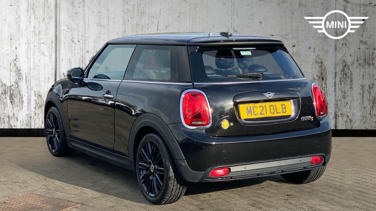 Used MINI Hatch 2021 for sale - 76760090: Photo 2