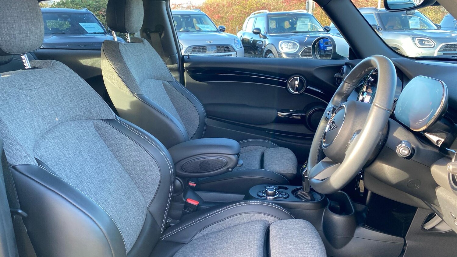 Used MINI Hatch 2022 for sale - 76760296: Photo 11