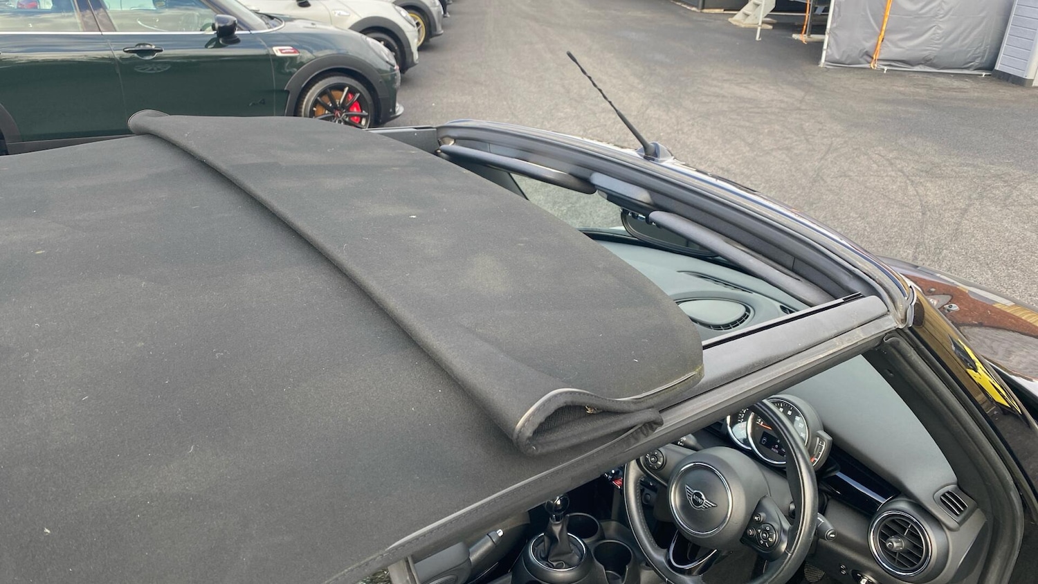 Used MINI Convertible 2018 for sale - 78062901: Photo 32