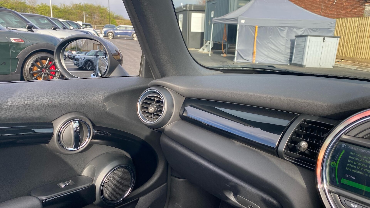 Used MINI Convertible 2018 for sale - 78062901: Photo 41