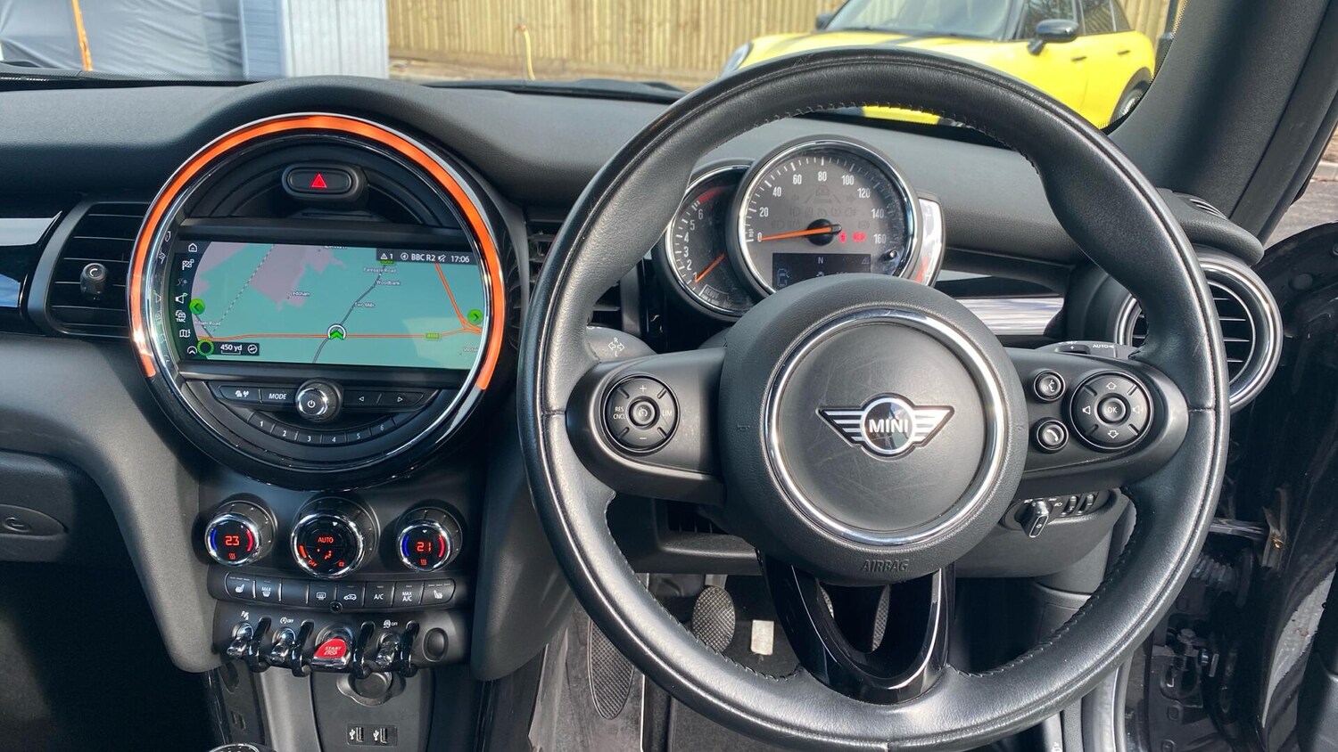 Used MINI Convertible 2018 for sale - 78062901: Photo 5