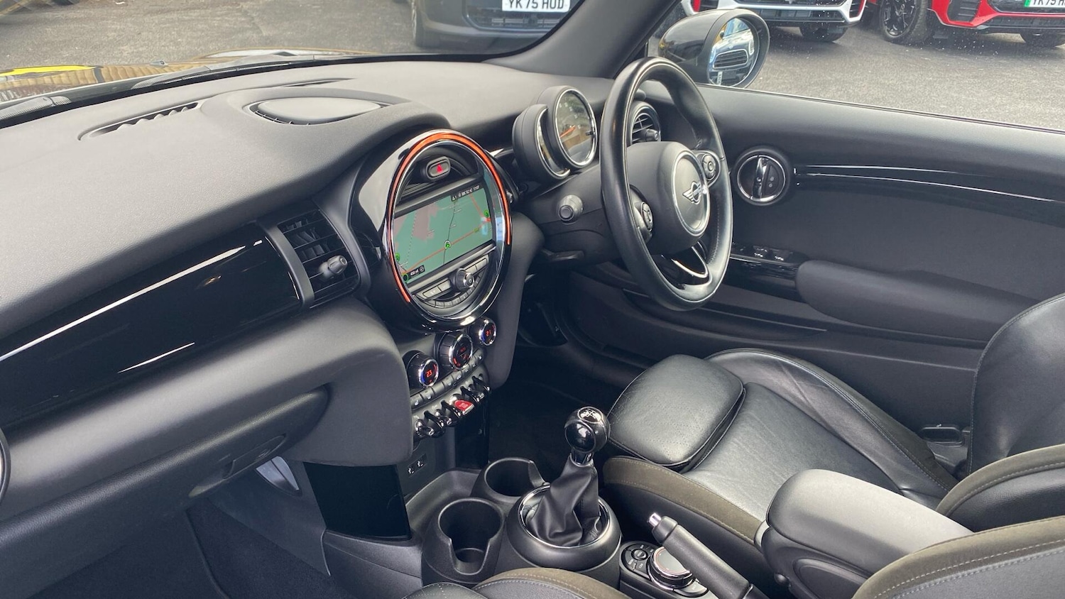 Used MINI Convertible 2018 for sale - 78062901: Photo 7