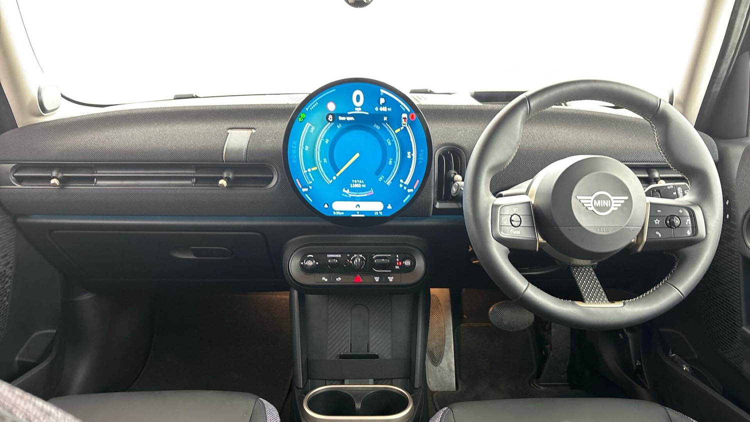 Used MINI Cooper 2025 for sale - 76760133: Photo 4