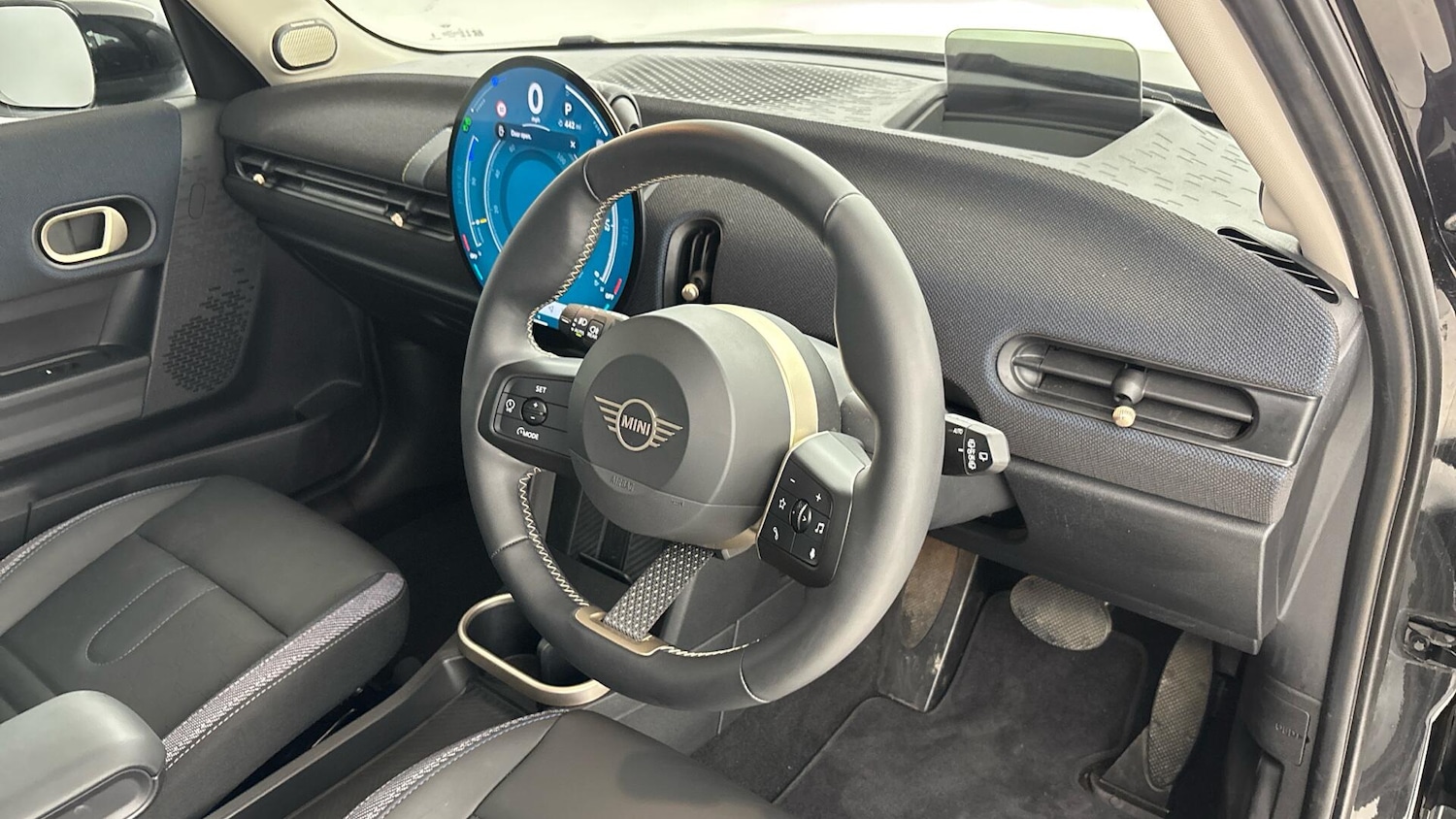 Used MINI Cooper 2025 for sale - 76760133: Photo 6