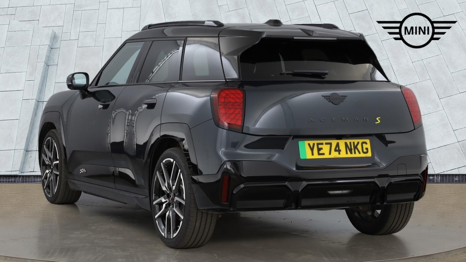 Used MINI Aceman 2024 for sale - 76760081: Photo 2