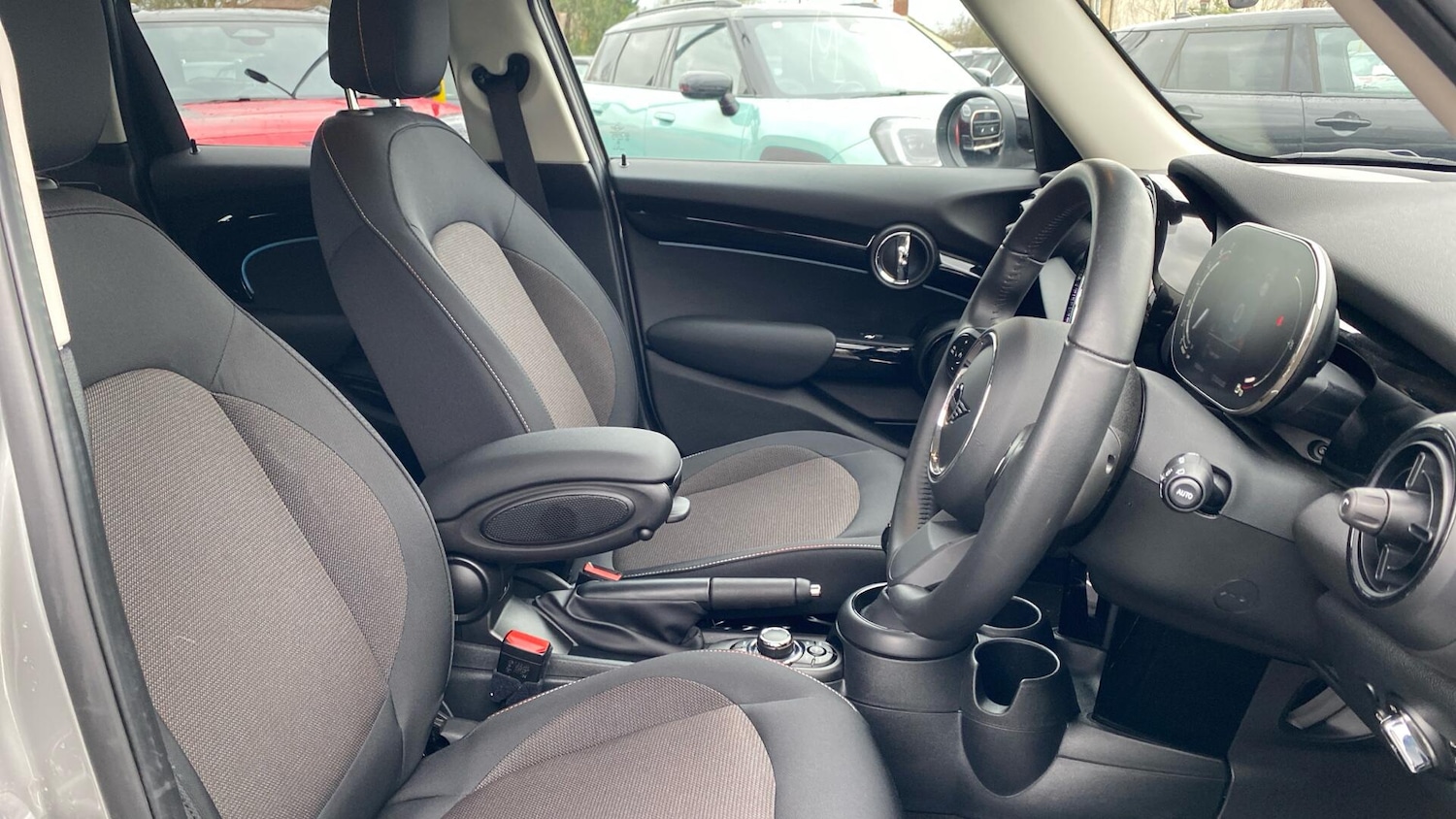 Used MINI Hatch 2023 for sale - 77395866: Photo 11