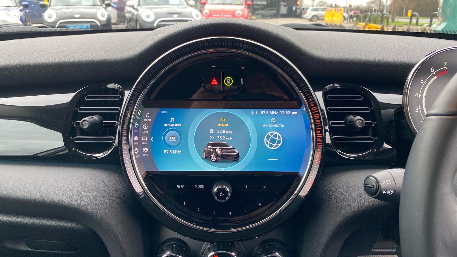 Used MINI Hatch 2023 for sale - 77395866: Photo 8