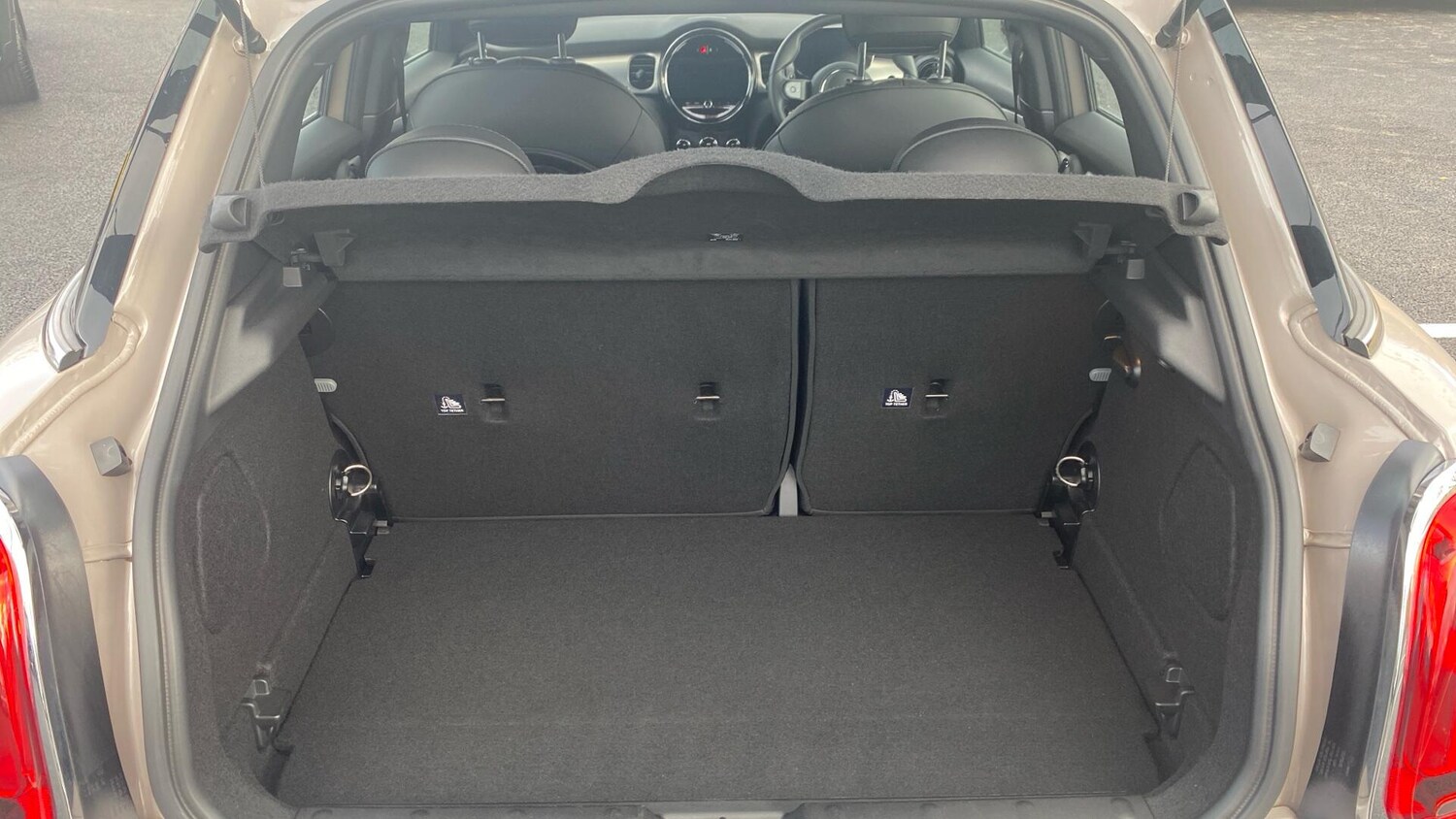 Used MINI Hatch 2023 for sale - 77670379: Photo 13