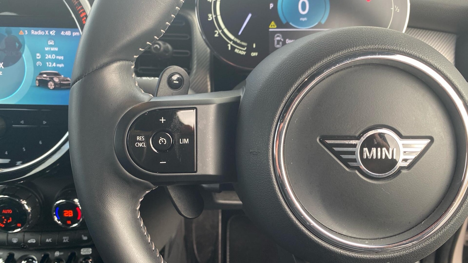 Used MINI Hatch 2023 for sale - 77670379: Photo 17