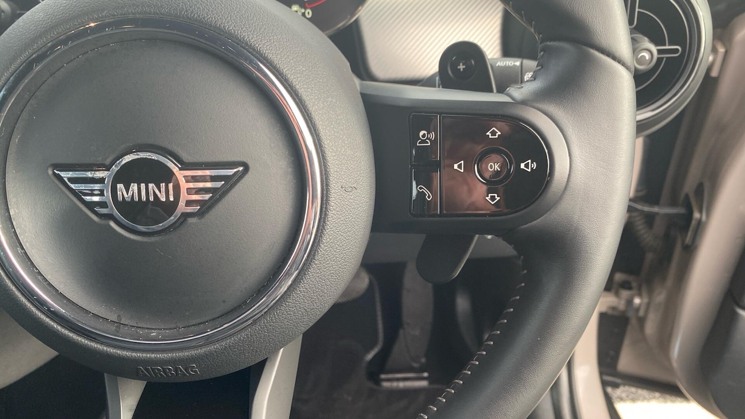 Used MINI Hatch 2023 for sale - 77670379: Photo 18