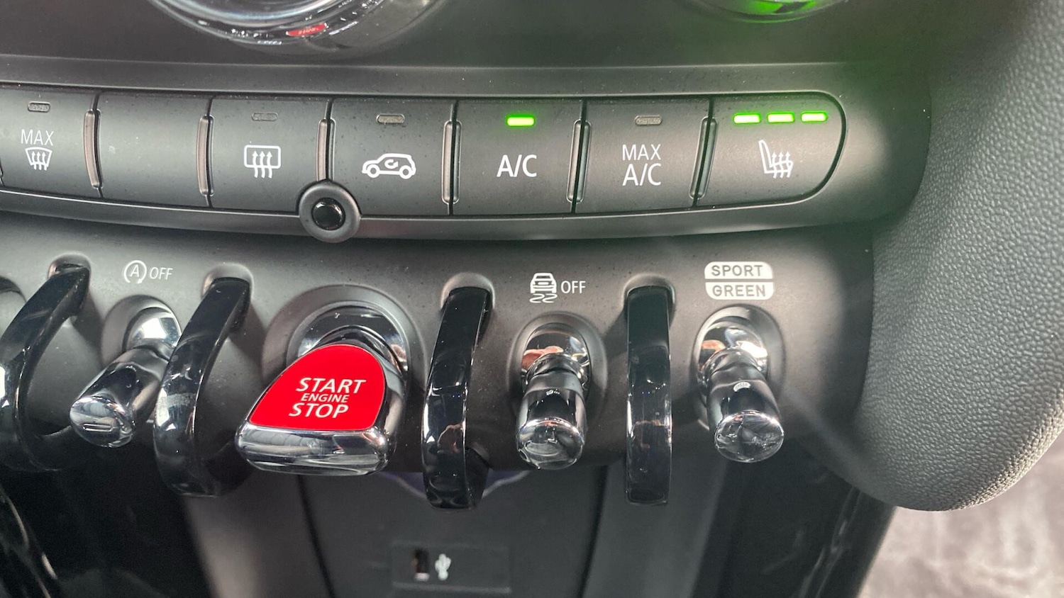 Used MINI Hatch 2023 for sale - 77670379: Photo 30