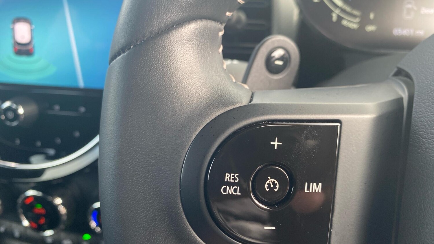 Used MINI Hatch 2023 for sale - 77670379: Photo 33