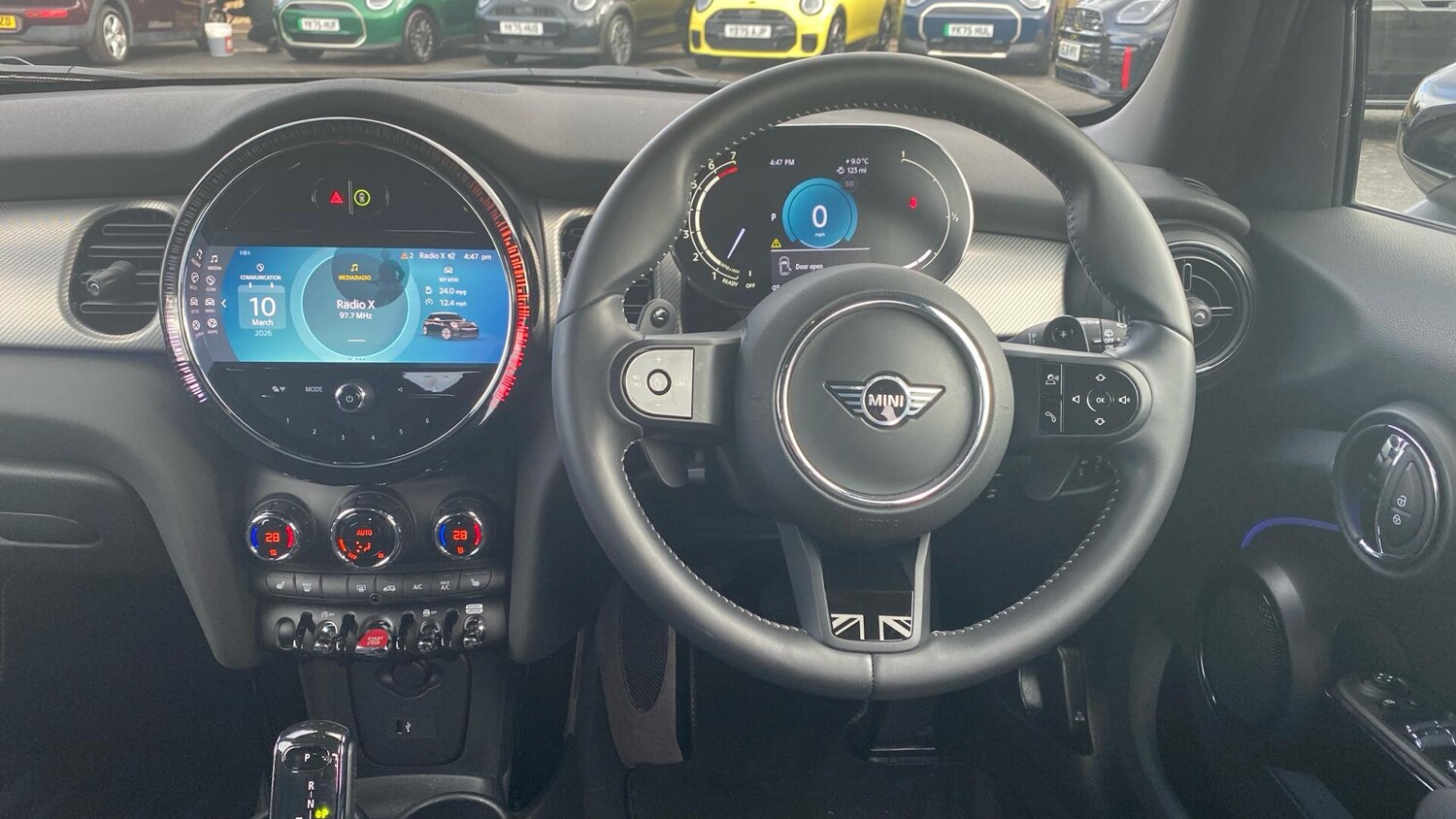 Used MINI Hatch 2023 for sale - 77670379: Photo 5