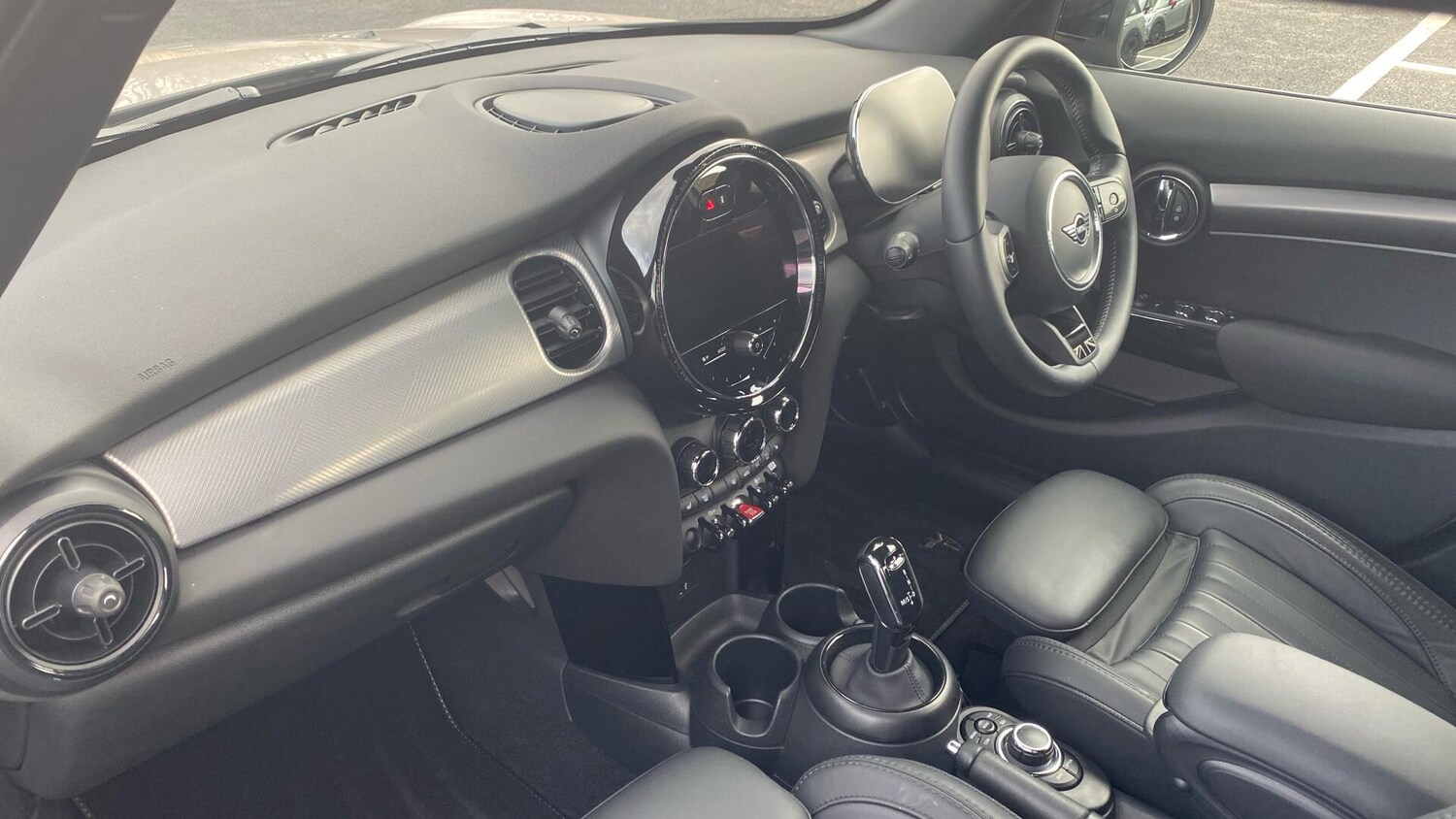 Used MINI Hatch 2023 for sale - 77670379: Photo 7