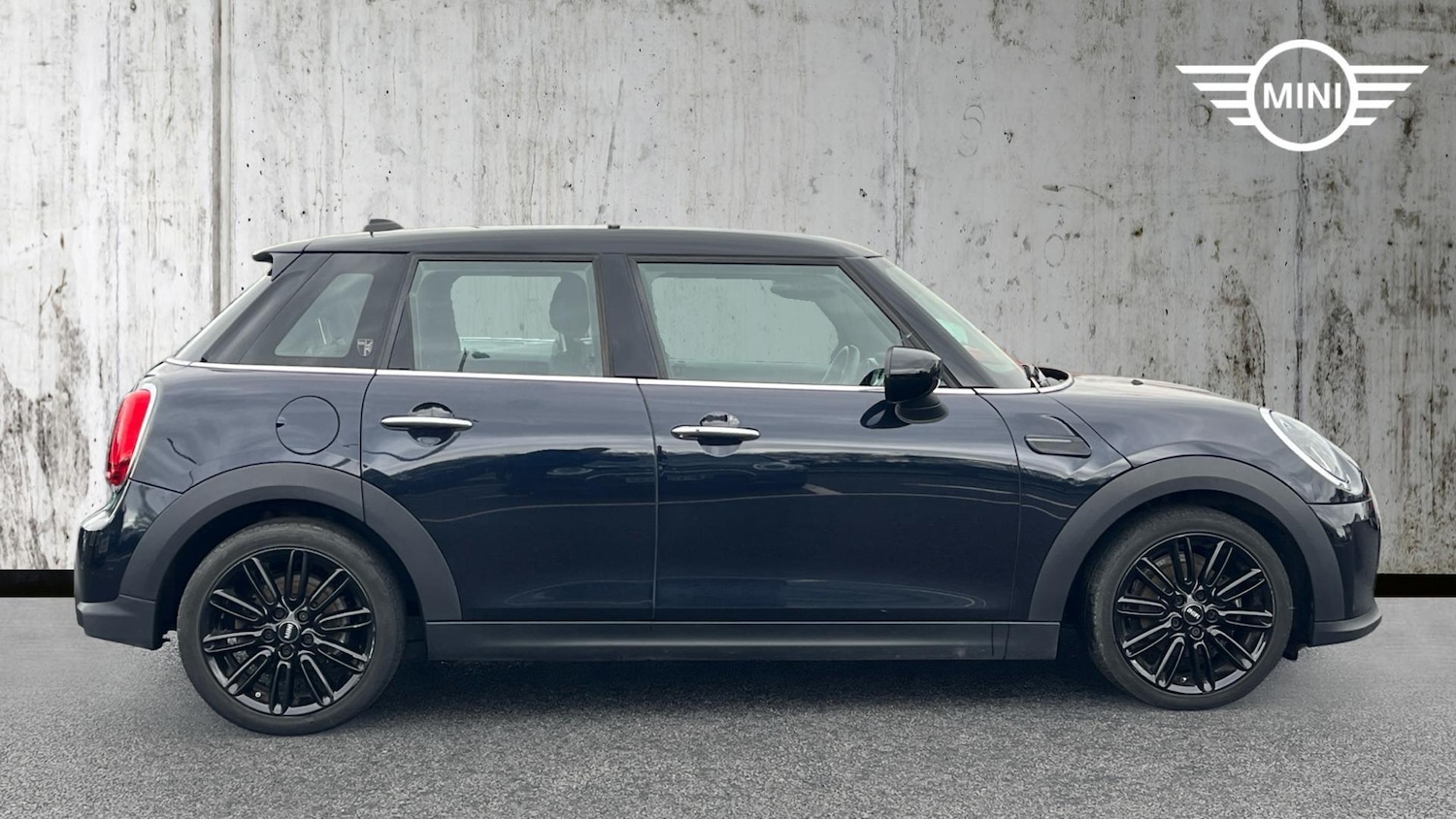 Used MINI Hatch 2022 for sale - 77266842: Photo 3