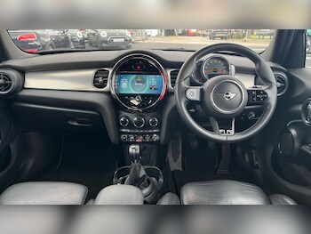 Used MINI Hatch 2022 for sale - 77266842: Photo