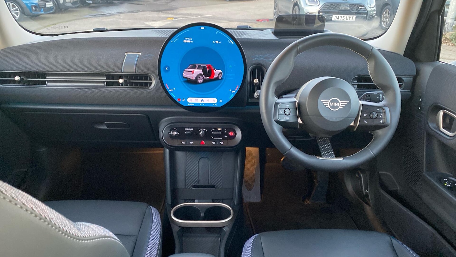 Used MINI Hatch 2024 for sale - 76976797: Photo 4