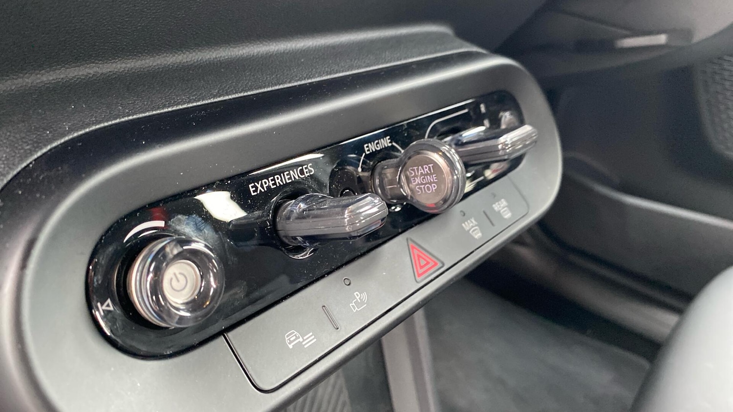 Used MINI Cooper 2025 for sale - 77396277: Photo 38