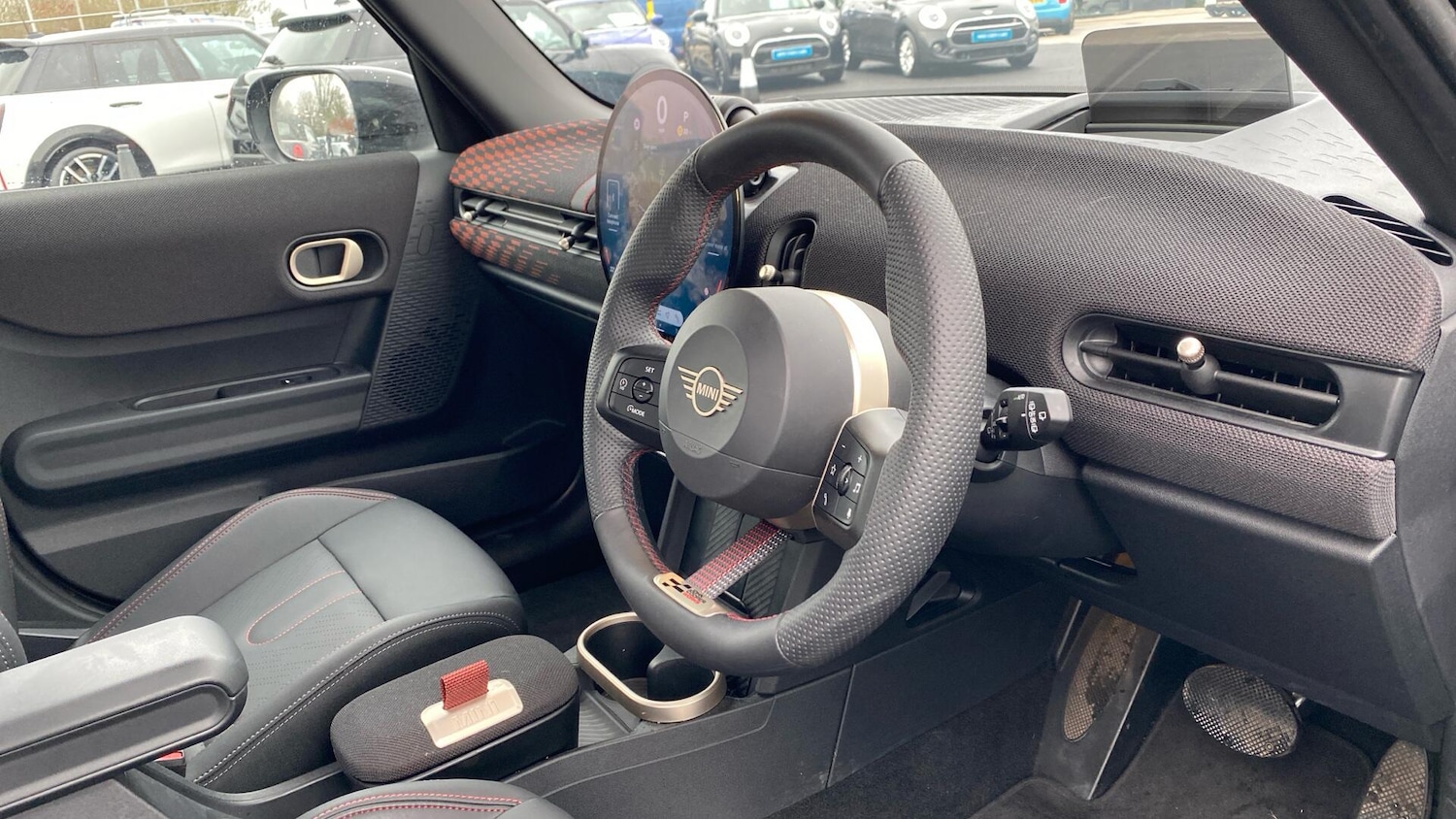 Used MINI Cooper 2025 for sale - 77396277: Photo 6