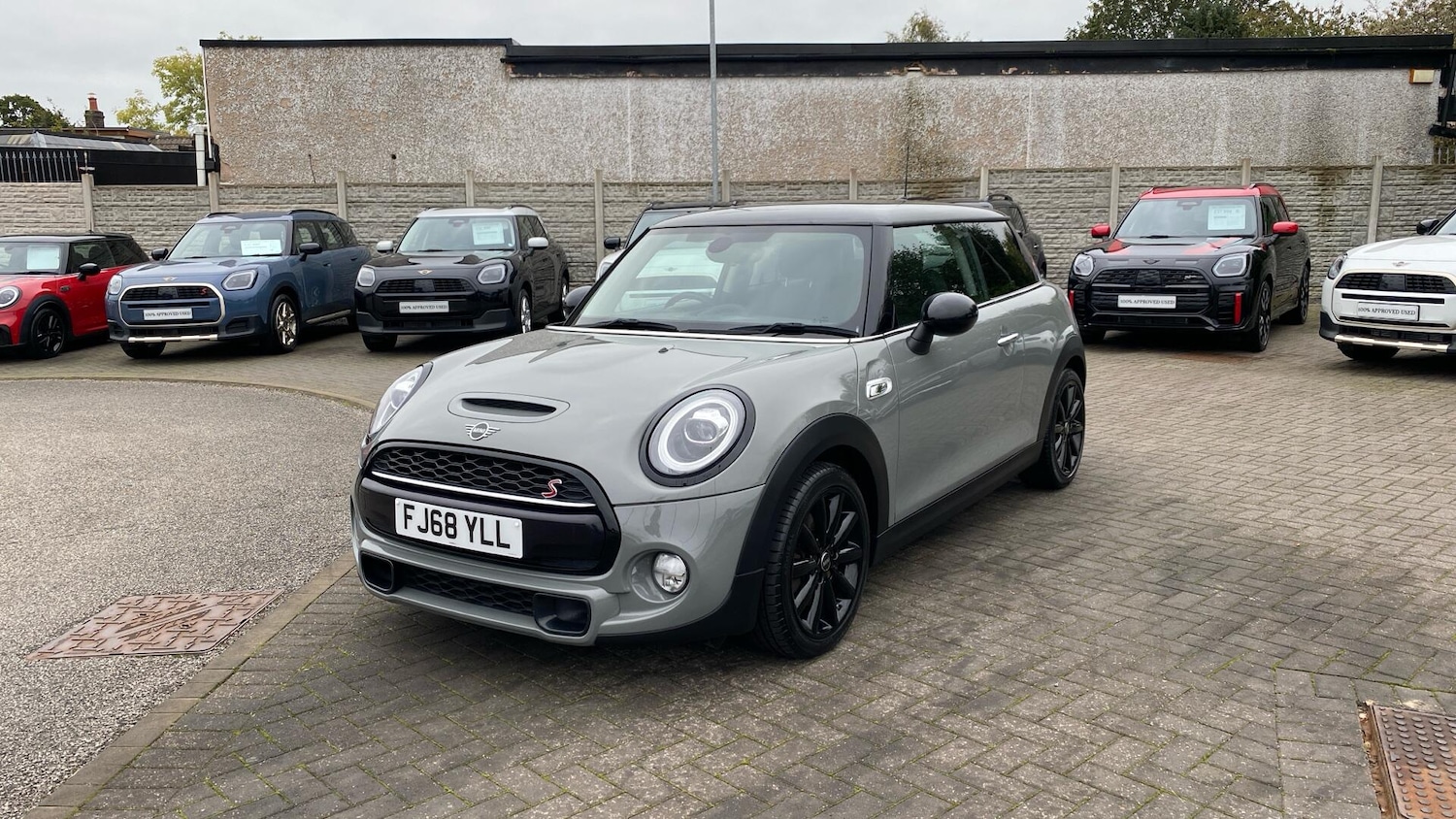 Used MINI Hatch 2018 for sale - 76760253: Photo 24