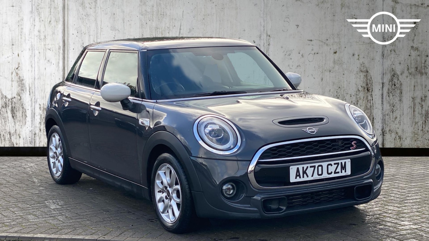 Used MINI Hatch 2020 for sale - 76760158: Photo 1
