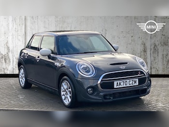 Used MINI Hatch 2020 for sale - 76760158: Photo