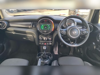 Used MINI Hatch 2020 for sale - 76760158: Photo