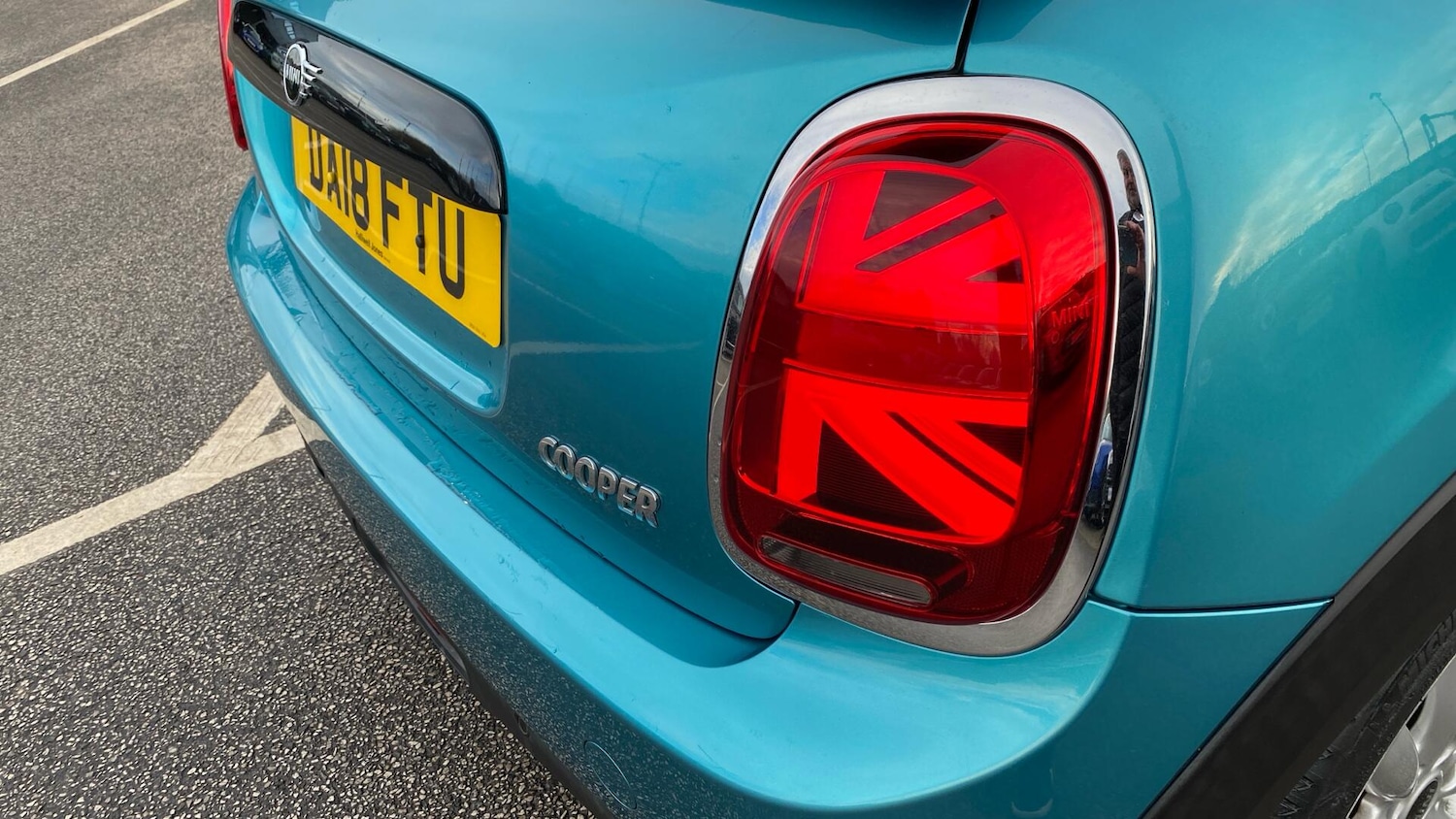 Used MINI Convertible 2018 for sale - 76832256: Photo 32