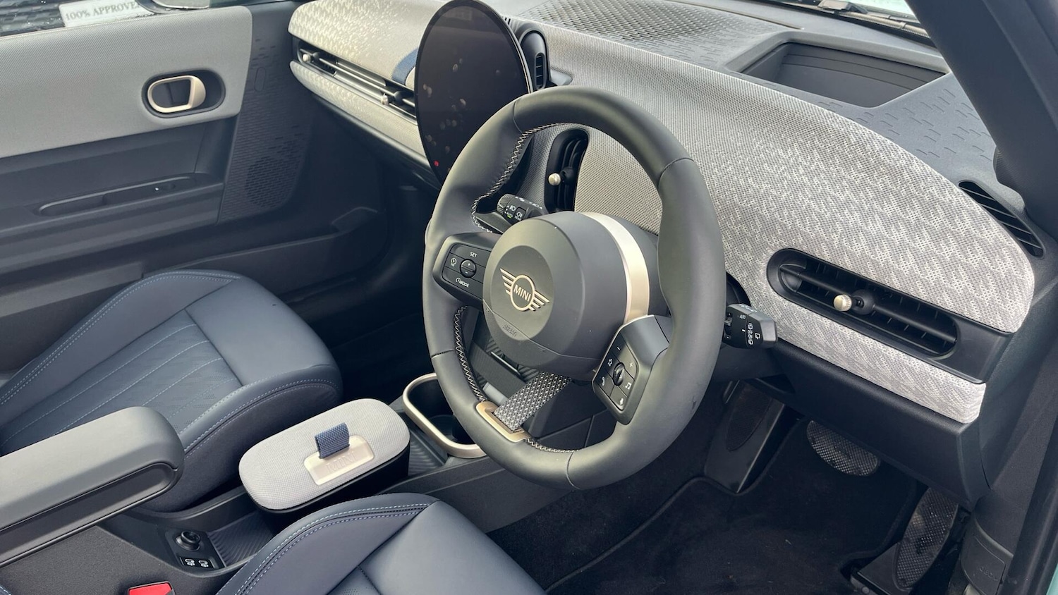 Used MINI Hatch 2025 for sale - 77130965: Photo 6