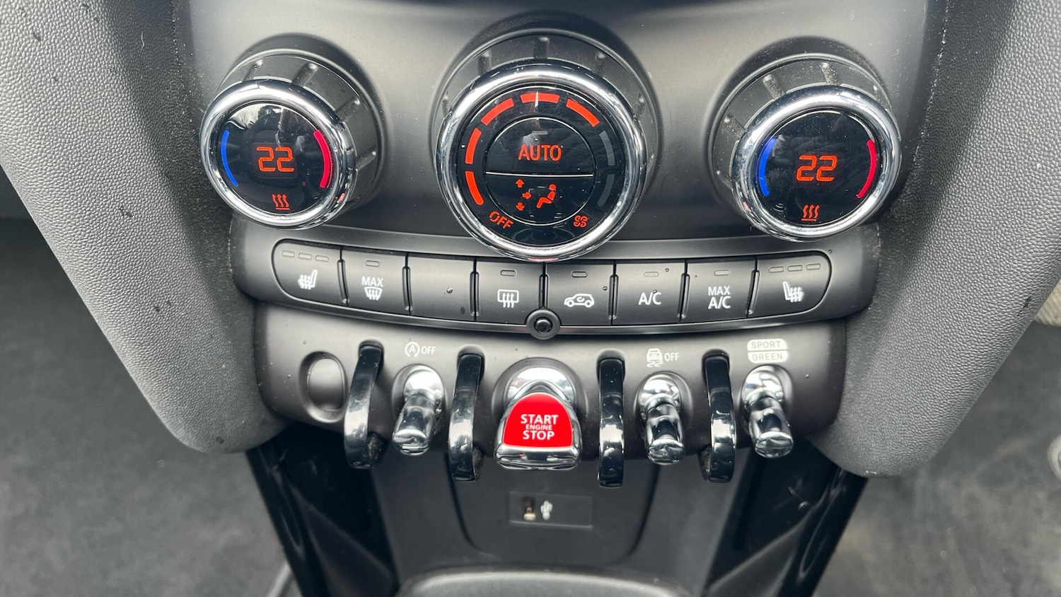 Used MINI Convertible 2022 for sale - 77852748: Photo 29