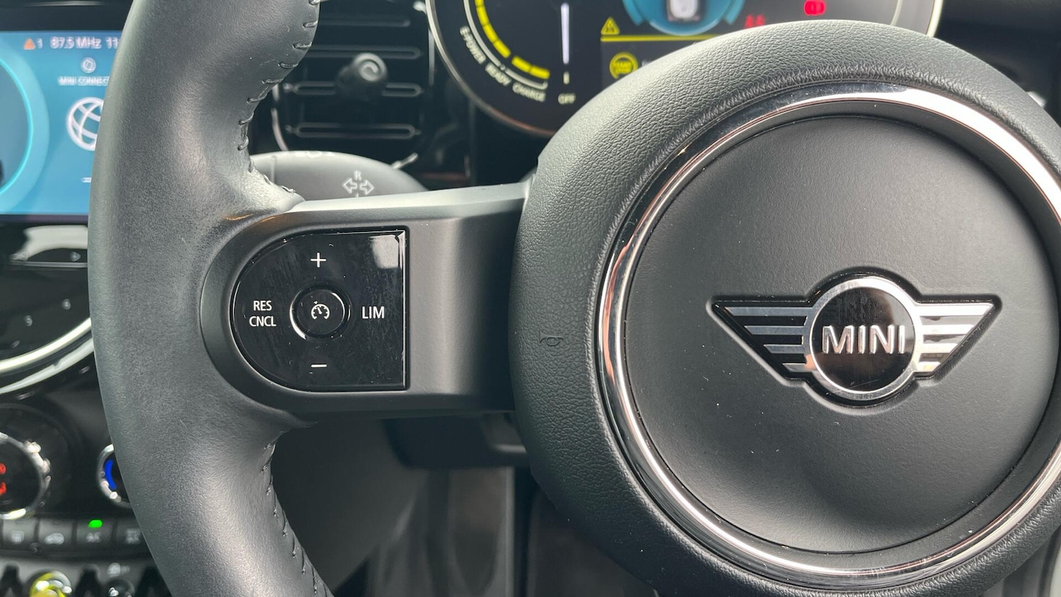 Used MINI Hatch 2022 for sale - 77793594: Photo 17