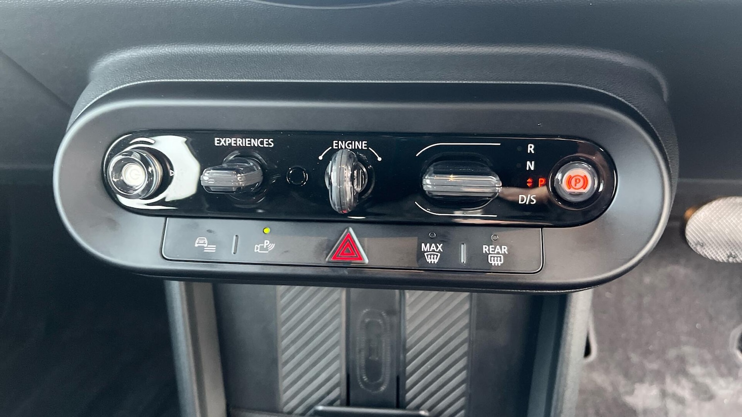 Used MINI Cooper 2025 for sale - 77633923: Photo 32