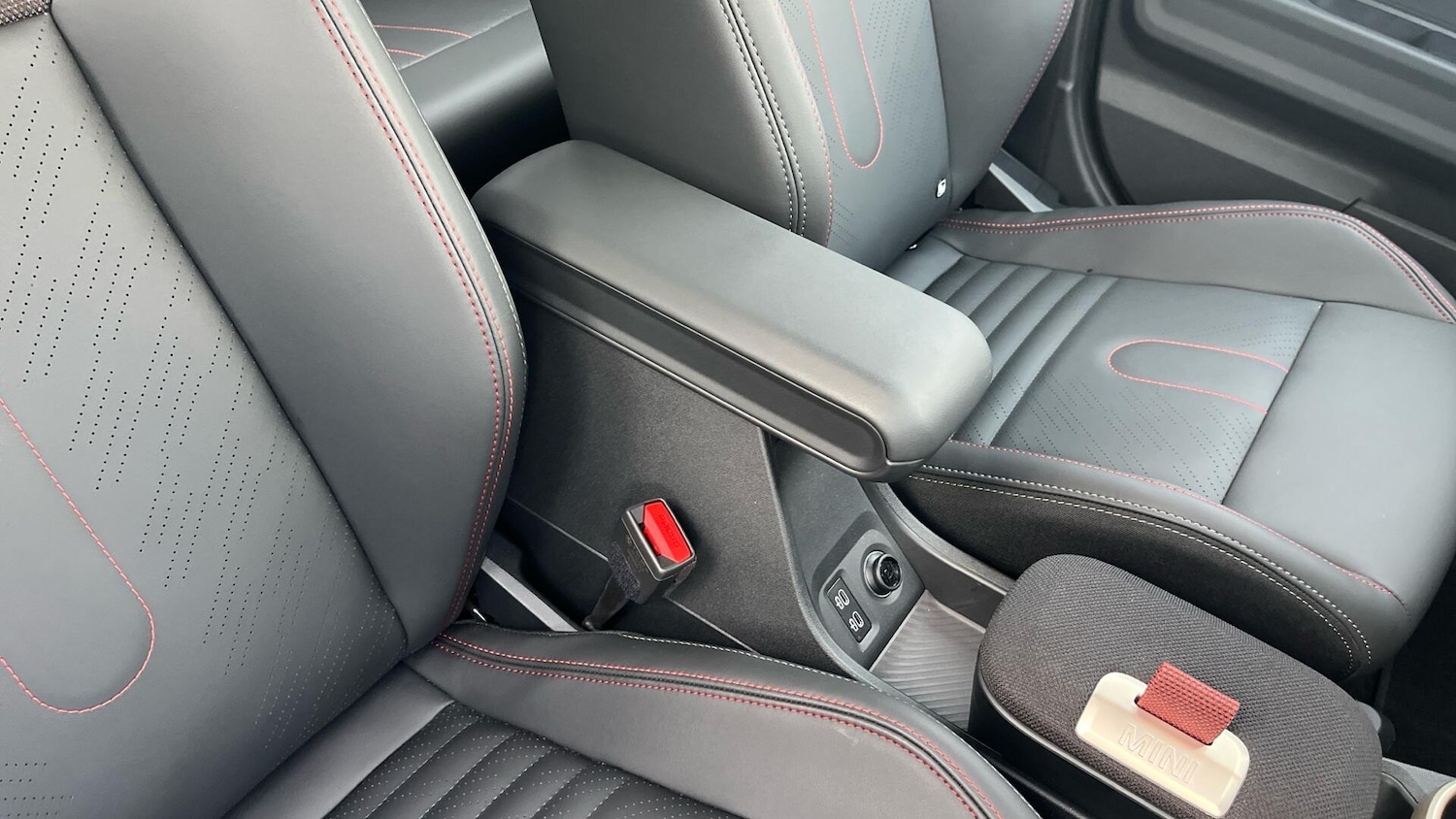 Used MINI Cooper 2025 for sale - 77633923: Photo 53