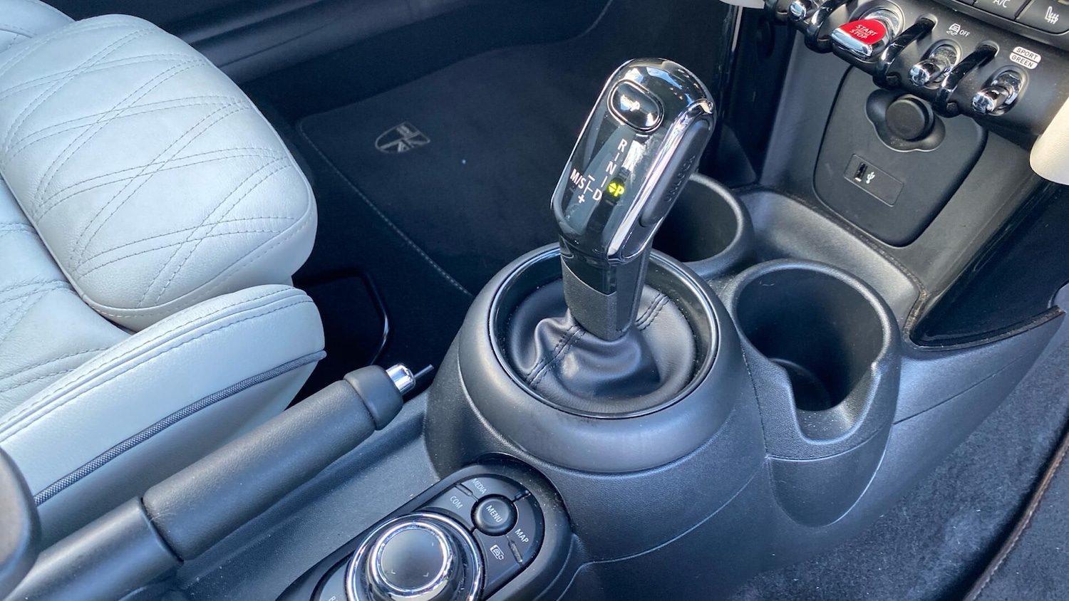 Used MINI Convertible 2022 for sale - 76965242: Photo 10