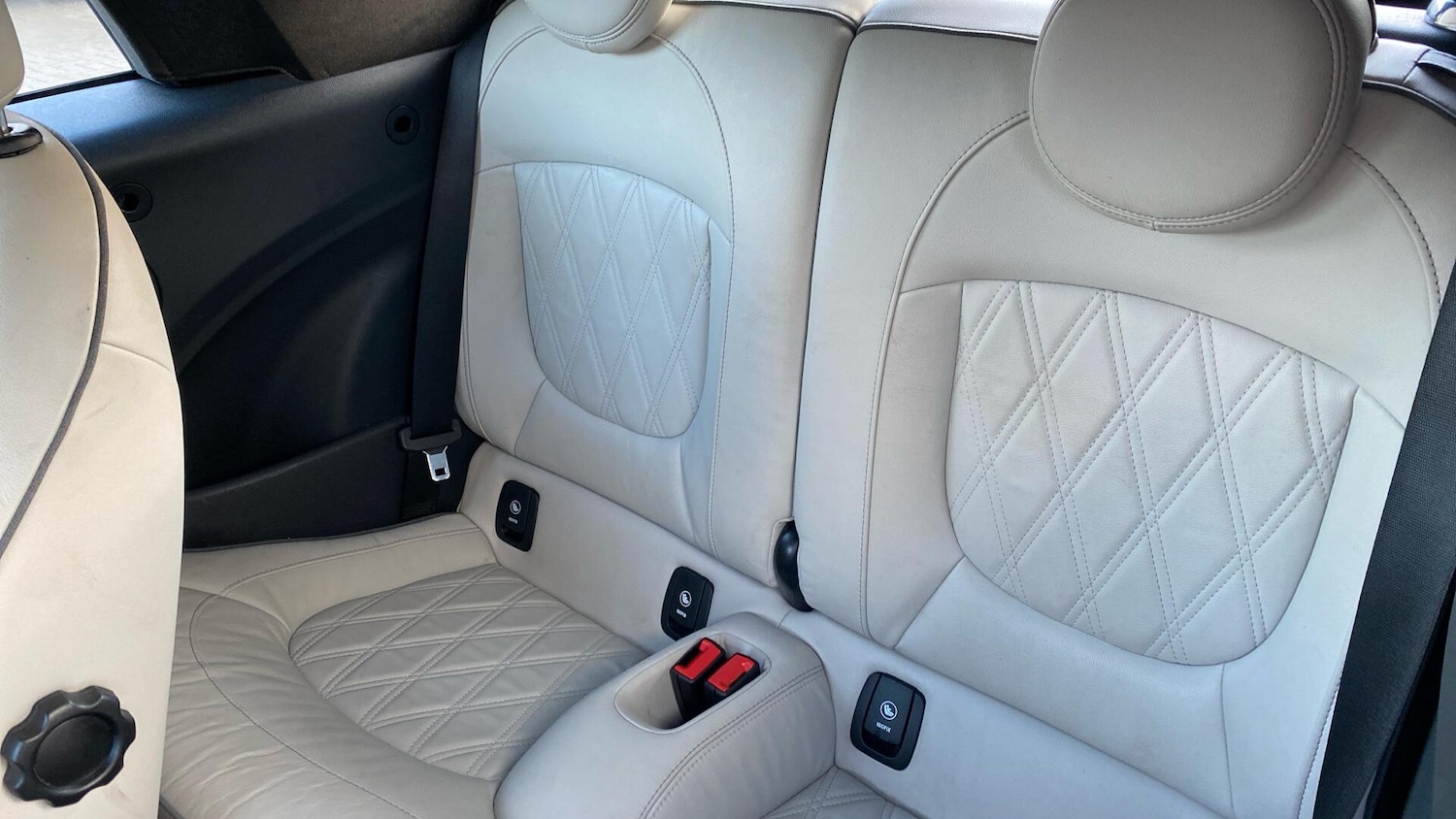 Used MINI Convertible 2022 for sale - 76965242: Photo 12