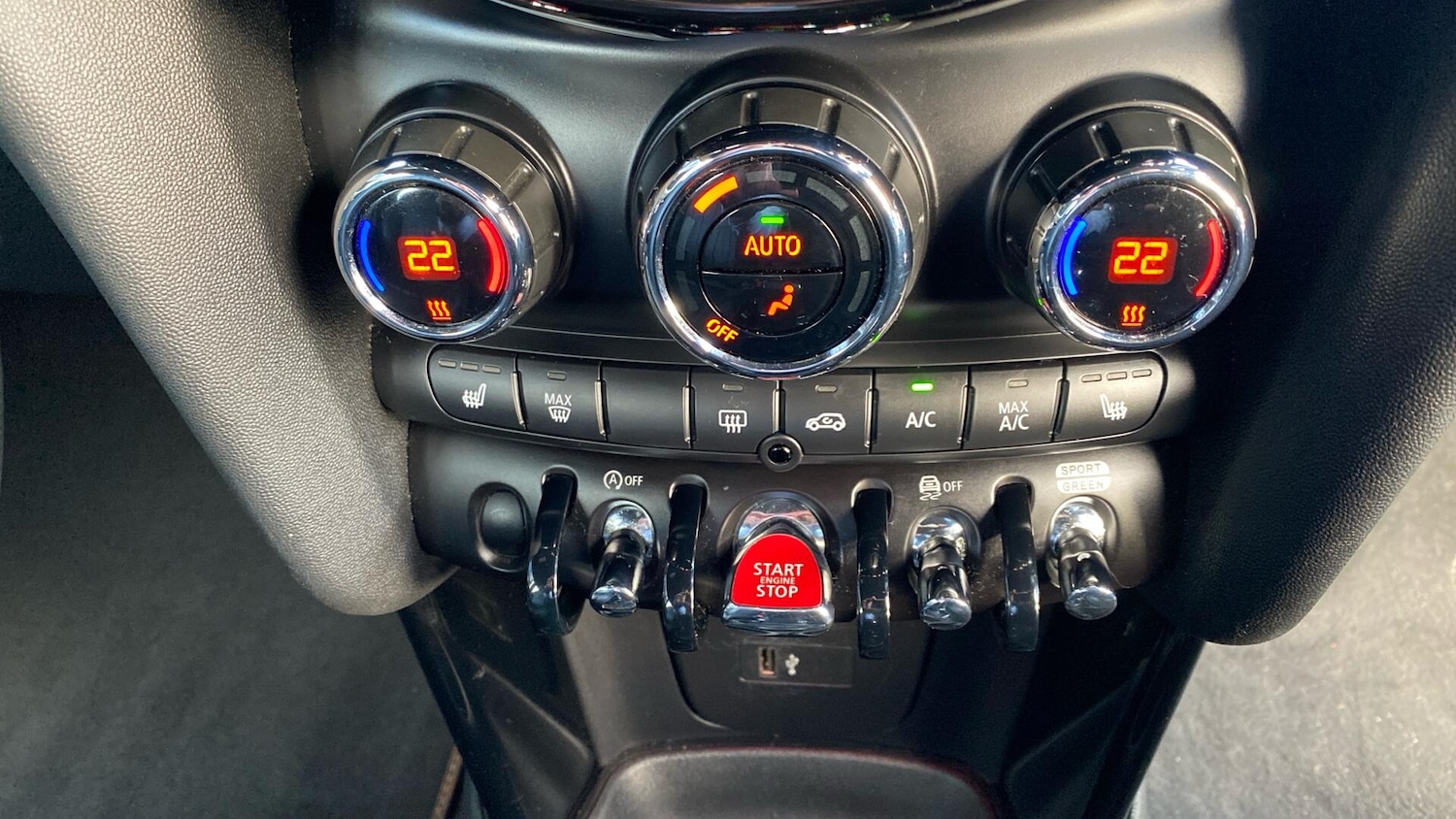 Used MINI Hatch 2023 for sale - 76802229: Photo 29