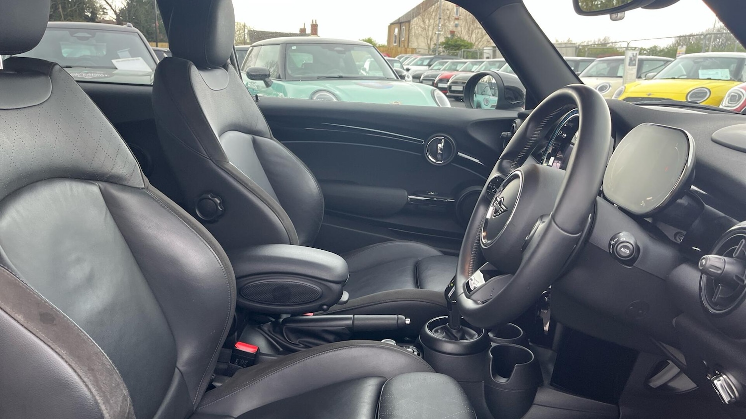 Used MINI Hatch 2021 for sale - 77982235: Photo 11