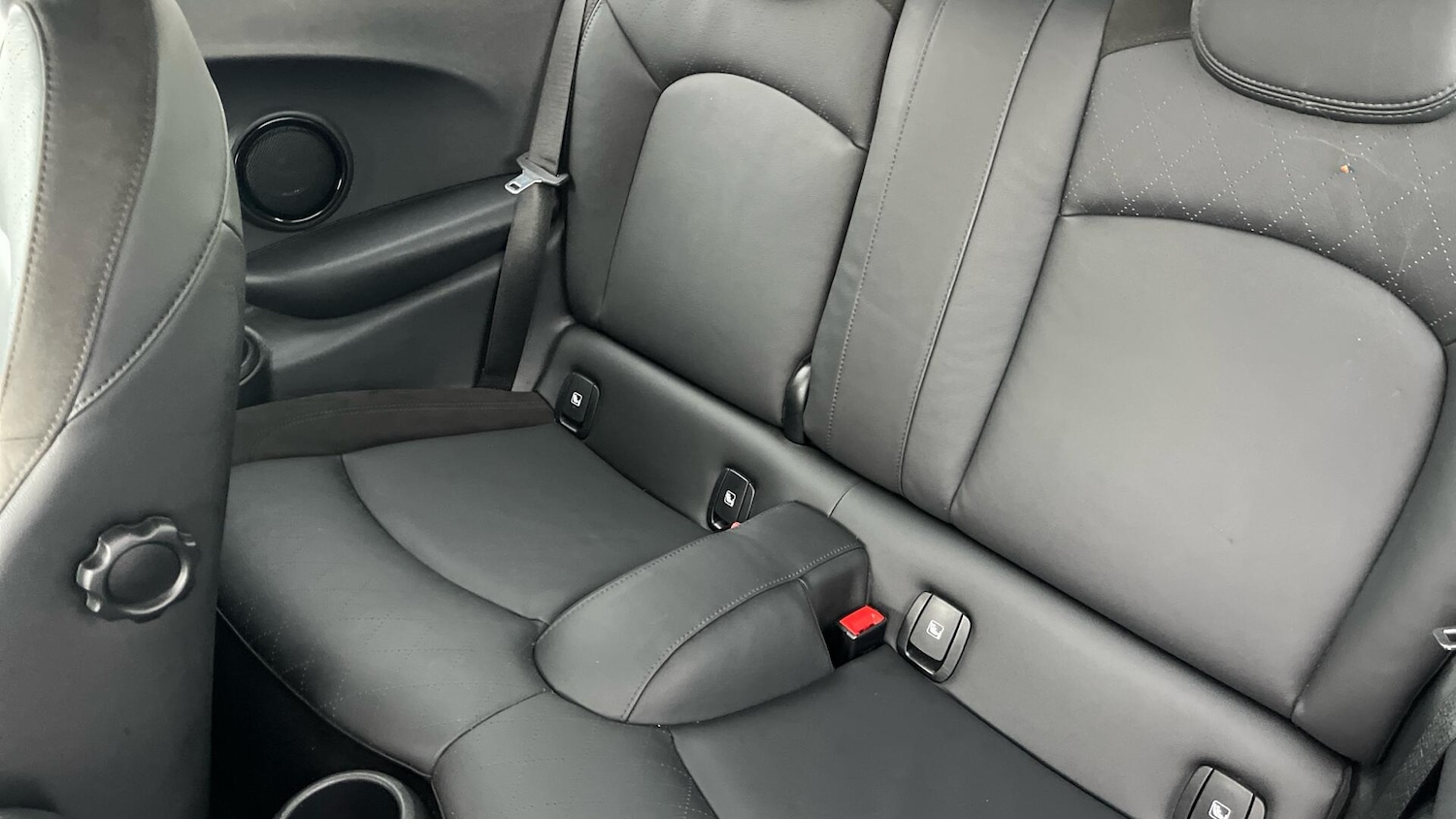 Used MINI Hatch 2021 for sale - 77982235: Photo 12