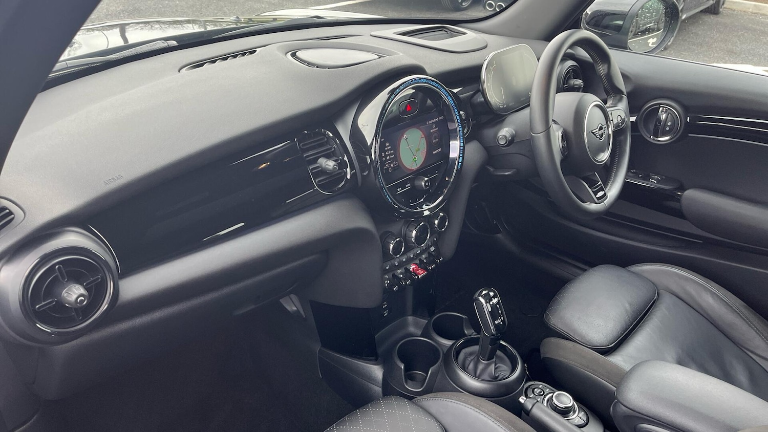 Used MINI Hatch 2021 for sale - 77982235: Photo 7