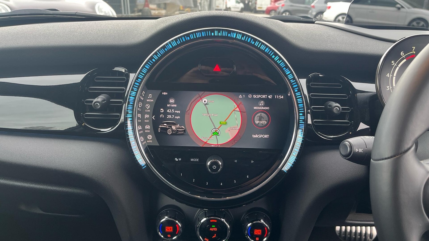 Used MINI Hatch 2021 for sale - 77982235: Photo 8