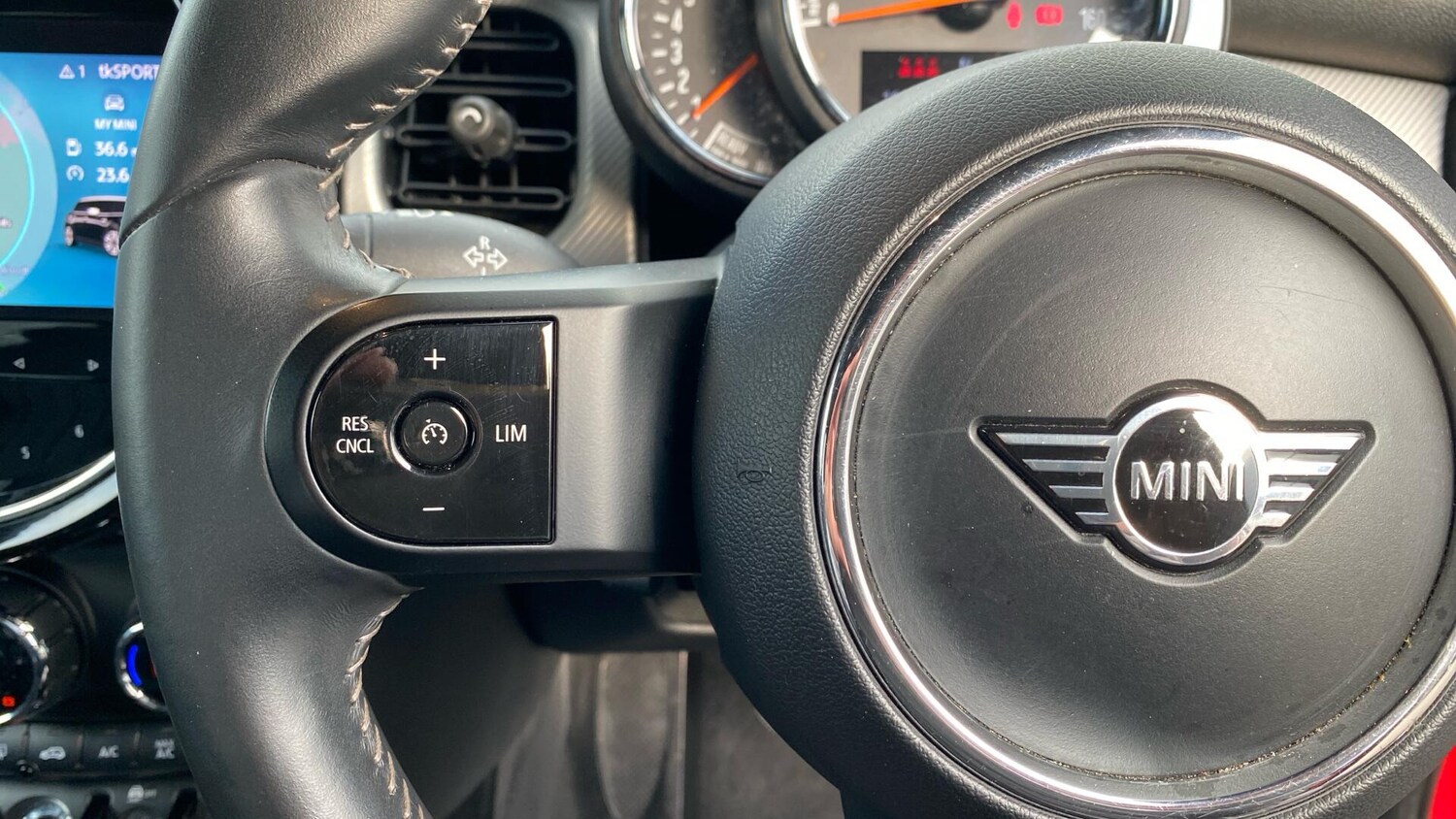 Used MINI Hatch 2022 for sale - 76760137: Photo 17