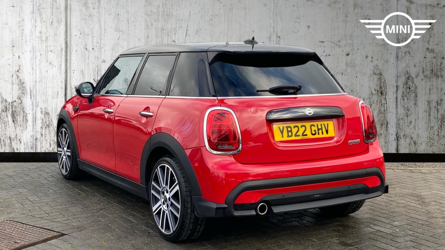 Used MINI Hatch 2022 for sale - 76760137: Photo 2