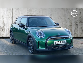 Used MINI Hatch 2023 for sale - 76760170: Photo