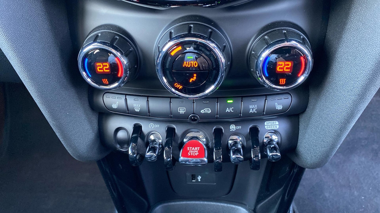 Used MINI Hatch 2023 for sale - 76760170: Photo 28