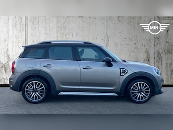 Used MINI Countryman 2019 for sale - 76802479: Photo
