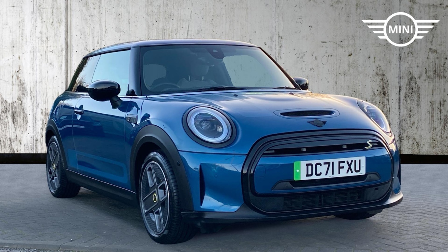 Used MINI Hatch 2021 for sale - 76801720: Photo 1